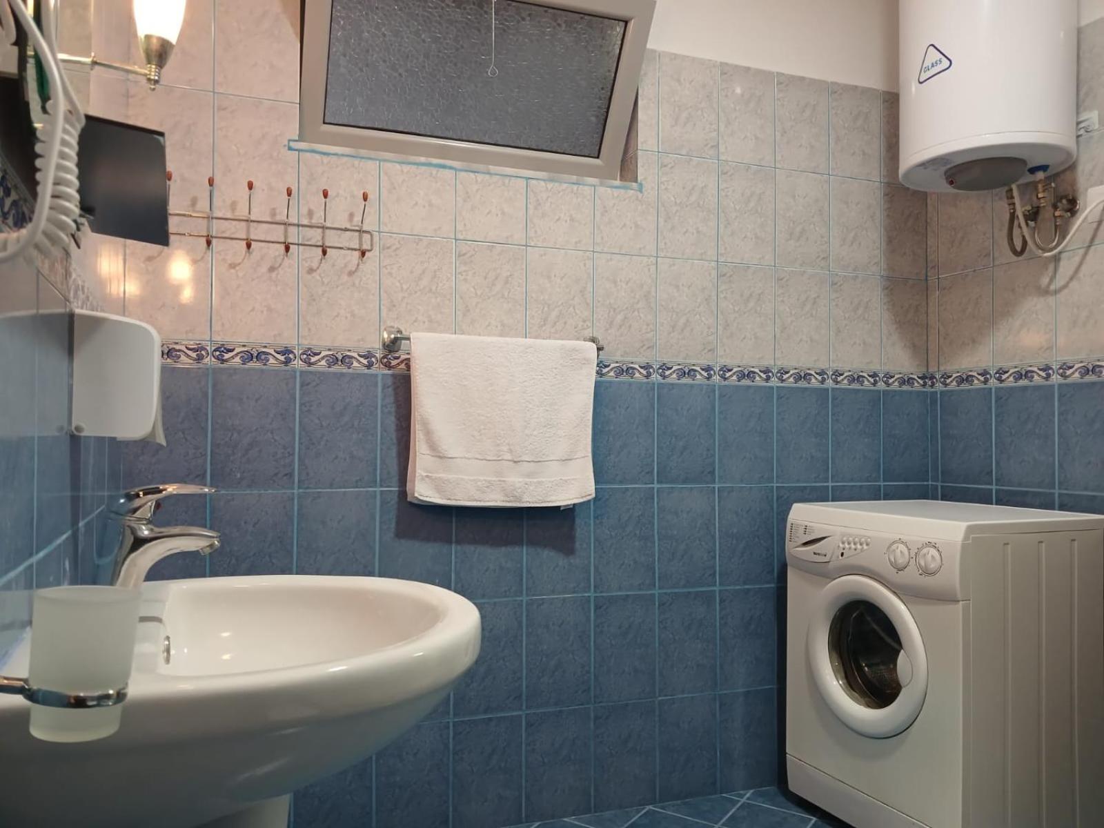 Muska Comfy Apartment Berat Exteriör bild